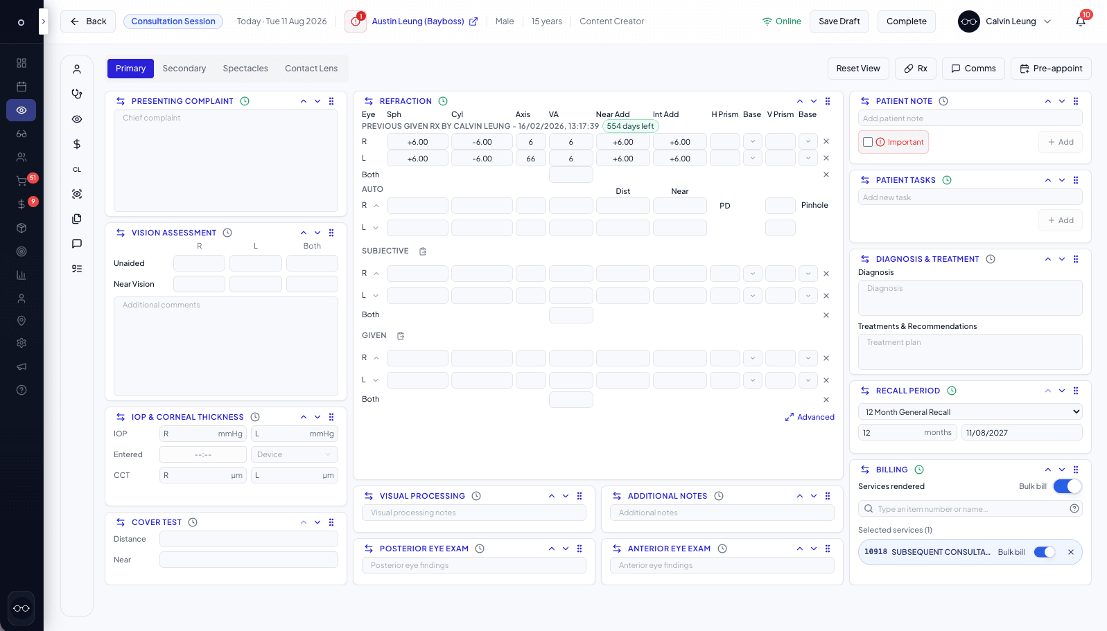 The ooptify consultation workspace showing refraction, vision assessment, clinical notes, diagnosis, recall and billing.
